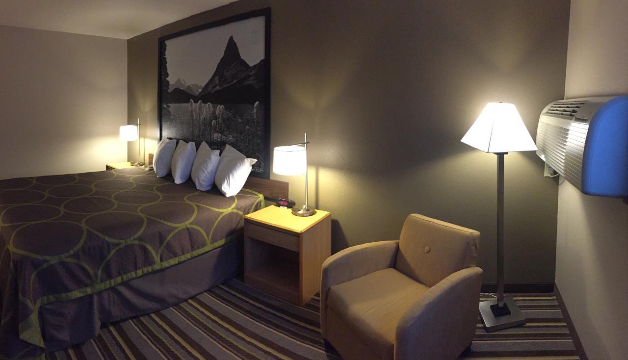 Motel Super 8 By Wyndham Dillon Extérieur photo